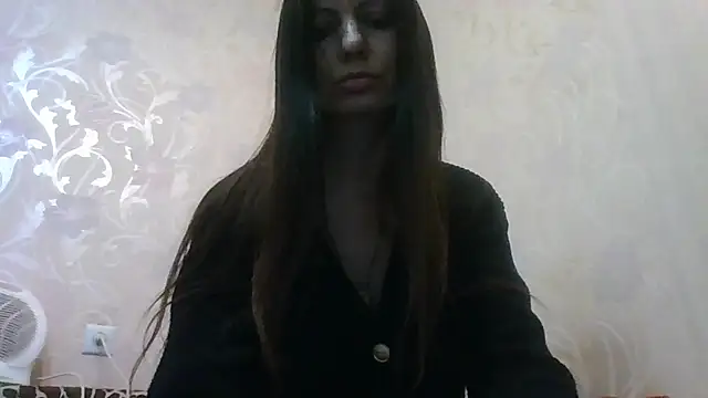 AliseWats online show from 10-28-25, 07:13