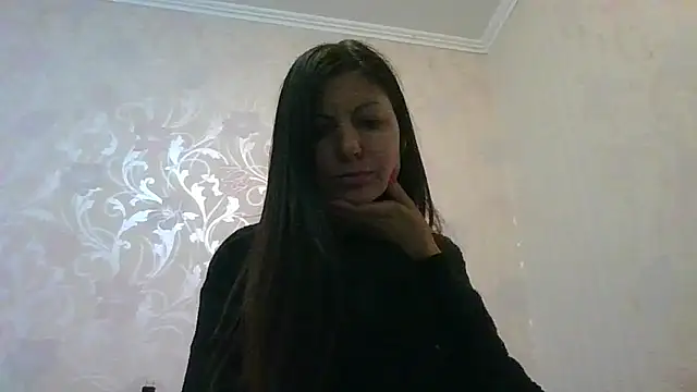 AliseWats online show from 09-28-25, 03:19