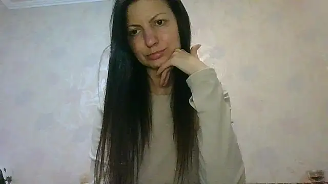 AliseWats online show from 04-05-26, 08:59