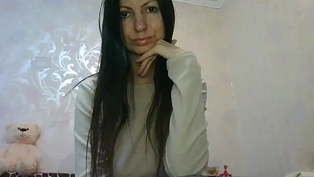 AliseWats online show from 04-08-26, 09:27