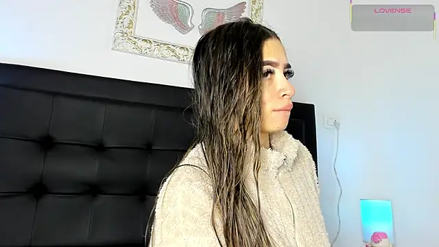 Lola Blondie online show from 09-29-25, 12:11