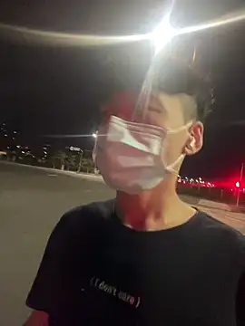 chipboo online show from 10-23-25, 03:43