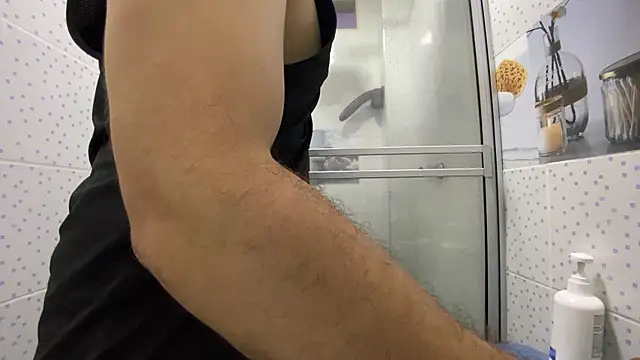 Snapshot of chicoinhibido chatting on 12-13-25, 11:11 chicoinhibido online show from 12-13-25, 11:11