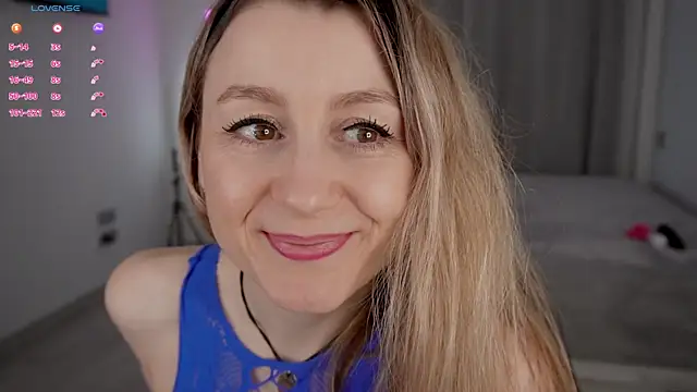   Milana     online show from 05-10-26, 05:04