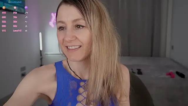   Milana     online show from 05-05-26, 05:49