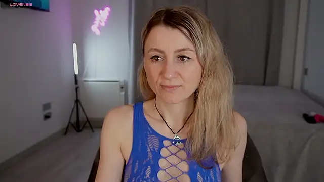   Milana     online show from 03-12-26, 11:09