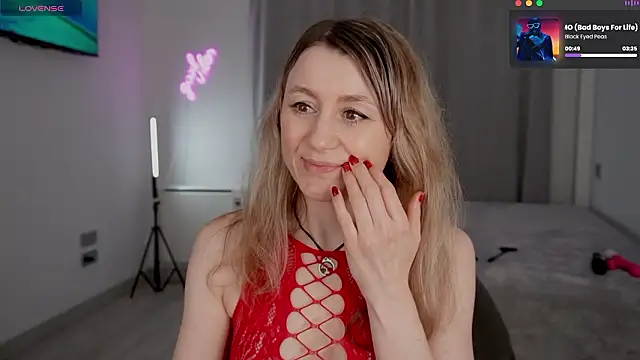   Milana     online show from 03-25-26, 04:28