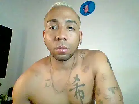 Biglucasx online show from 10-27-25, 03:24