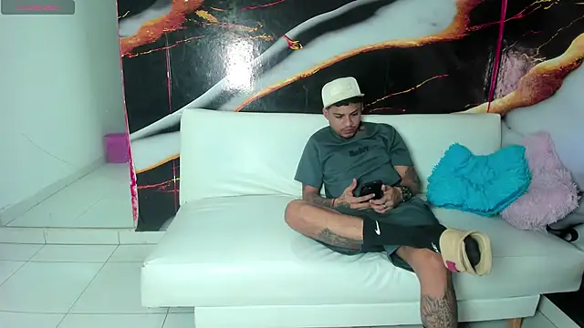 hot dirty paradise 66 online show from 06-14-26, 06:31