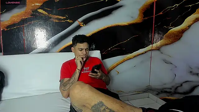 hot dirty paradise 66 online show from 05-30-26, 08:47
