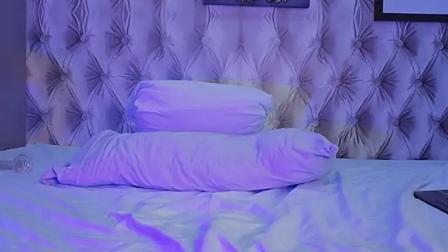  Gabytaylor online show from 09-12-25, 11:43