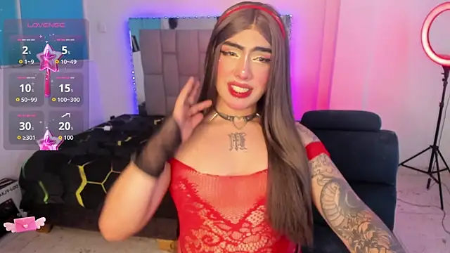 Sophie whitexxx online show from 06-23-26, 06:50