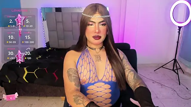 Sophie whitexxx online show from 05-28-26, 09:43