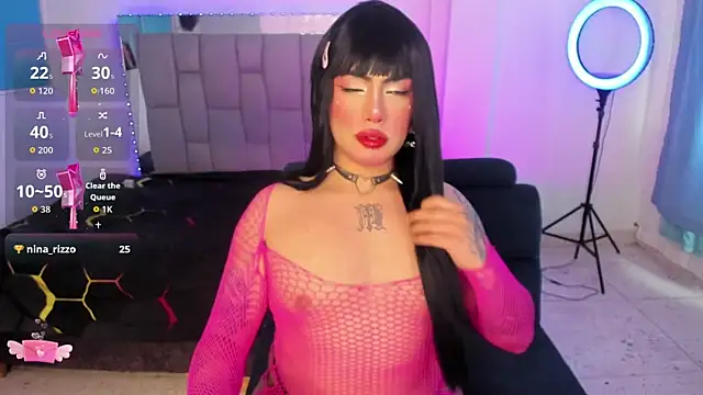 Sophie whitexxx online show from 06-10-26, 07:59