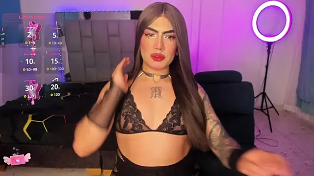 Sophie whitexxx online show from 06-21-26, 01:00