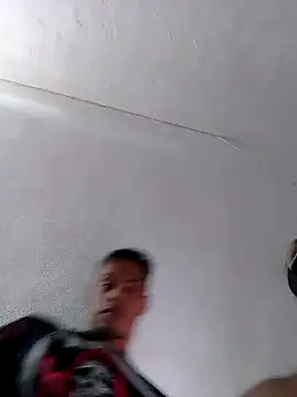 Snapshot of javier0990 chatting on 09-27-25, 10:05 javier0990 online show from 09-27-25, 10:05