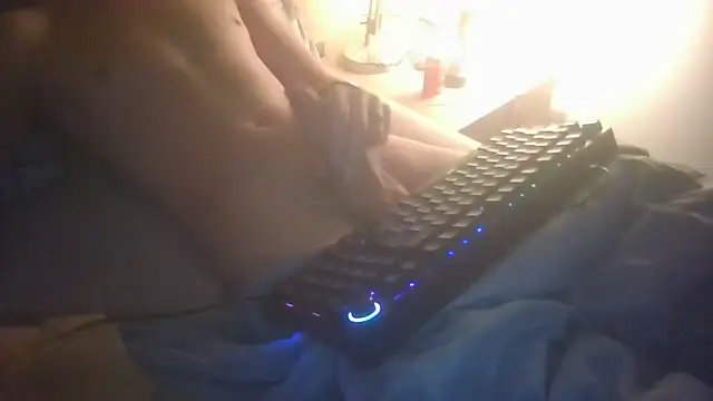 Snapshot of macford1 chatting on 10-14-25, 12:22 macford1 online show from 10-14-25, 12:22