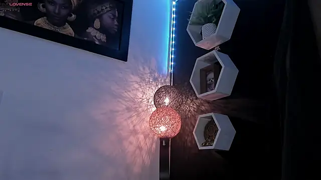 Snapshot of Heli-kowski chatting on 03-20-25, 06:30 Heli-kowski online show from 03-20-25, 06:30