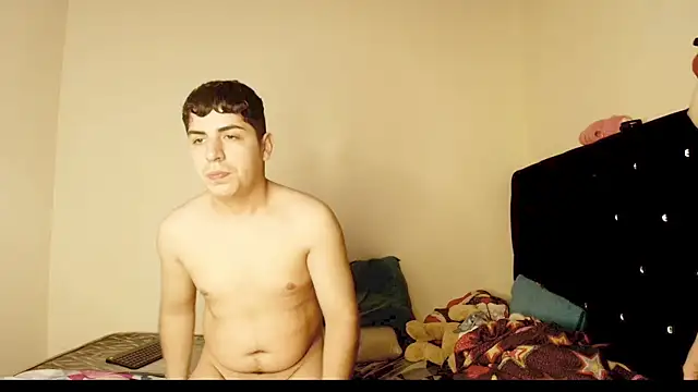 Kymberlyandlucas2 online show from 01-12-26, 06:26