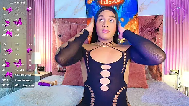 Snapshot of goldilockss15 chatting on 10-23-25, 03:16 goldilockss15 online show from 10-23-25, 03:16