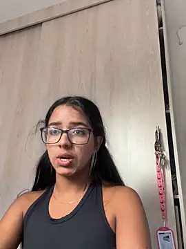 Snapshot of sofi_grisaless chatting on 09-29-25, 10:15 sofi grisaless online show from 09-29-25, 10:15