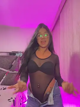 Snapshot of sofi_grisaless chatting on 10-16-25, 11:24 sofi grisaless online show from 10-16-25, 11:24