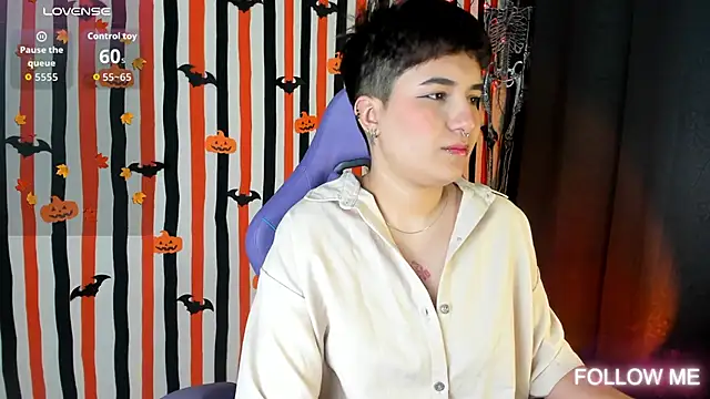 Snapshot of emma_cute7 chatting on 10-12-25, 03:30 emma cute7 online show from 10-12-25, 03:30