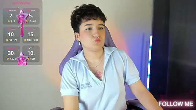 emma cute7 online show from 11-11-25, 03:01