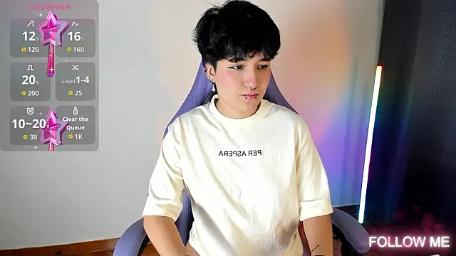 Snapshot of emma_cute7 chatting on 02-04-26, 07:25 emma cute7 online show from 02-04-26, 07:25