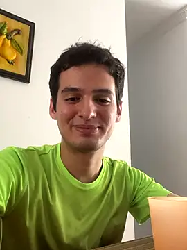 Thiagobb7 online show from 10-31-25, 06:37