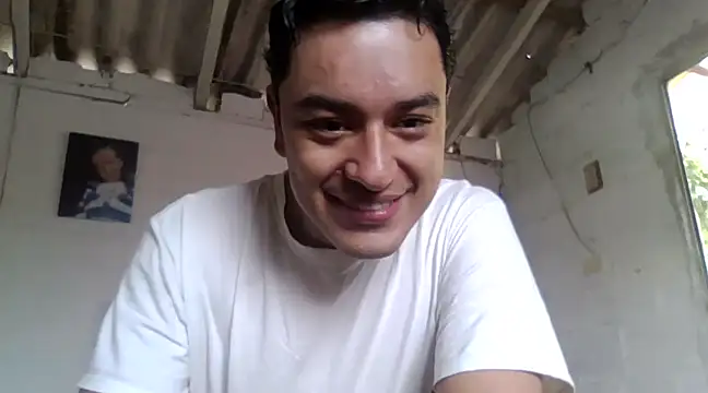 Snapshot of hino_chan chatting on 03-11-25, 01:56 hino chan online show from 03-11-25, 01:56