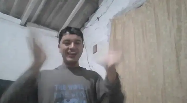 Snapshot of hino_chan chatting on 03-09-25, 03:01 hino chan online show from 03-09-25, 03:01
