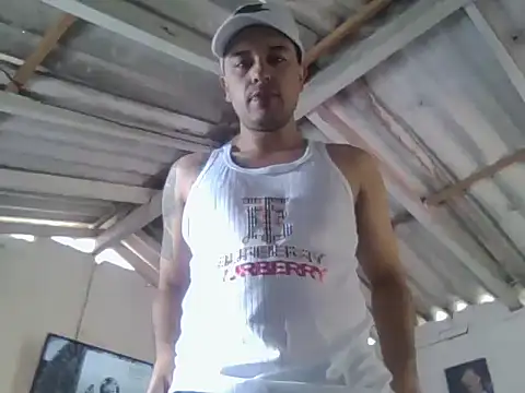 Snapshot of hino_chan chatting on 10-05-25, 02:08 hino chan online show from 10-05-25, 02:08