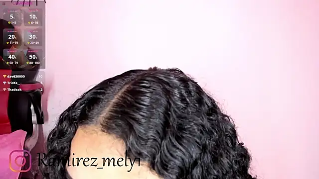 Snapshot of alicia_press chatting on 11-25-25, 03:23 alicia press online show from 11-25-25, 03:23