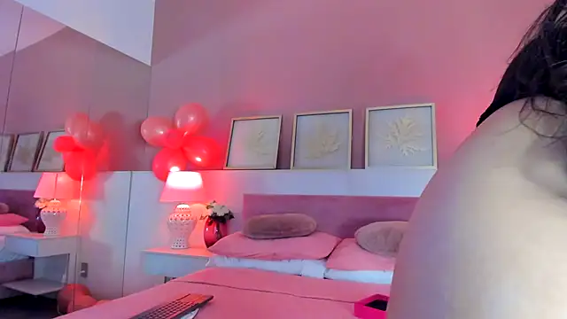 Emma  1 online show from 10-13-25, 03:41