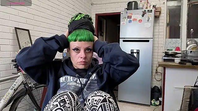 freyaa sorcerees online show from 10-17-25, 01:24