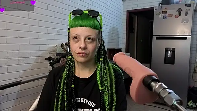 freyaa sorcerees online show from 10-12-25, 01:18