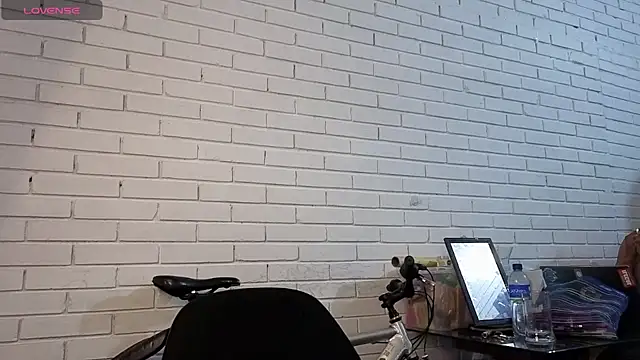 freyaa sorcerees online show from 10-16-25, 01:47