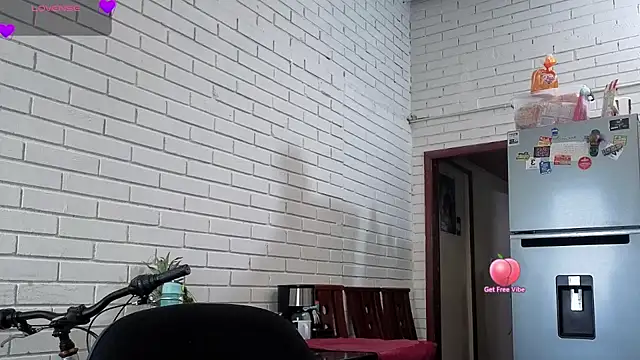 freyaa sorcerees online show from 09-20-25, 09:53