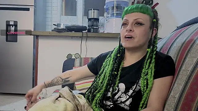 freyaa sorcerees online show from 10-20-25, 02:46