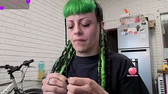 freyaa sorcerees online show from 09-29-25, 08:03