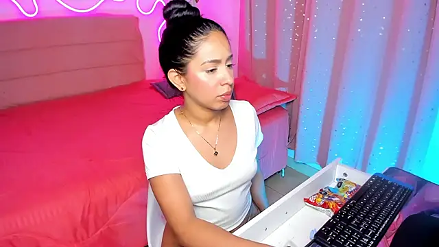 Vickysth online show from 03-21-26, 11:19