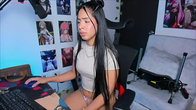 Vickysth online show from 10-27-25, 11:38