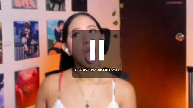 Snapshot of Vickysth chatting on 05-12-26, 12:08 Vickysth online show from 05-12-26, 12:08