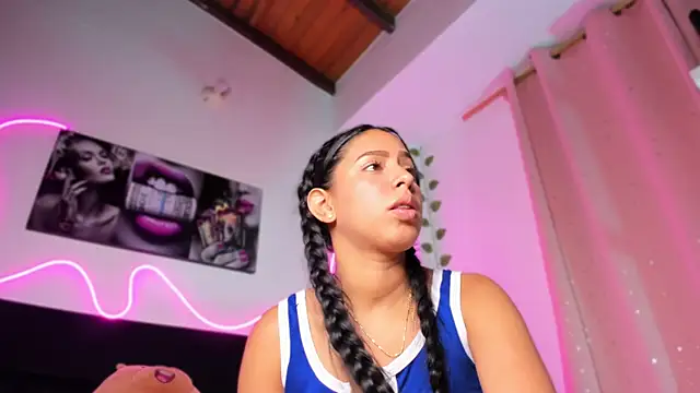 Vickysth online show from 10-04-25, 01:40