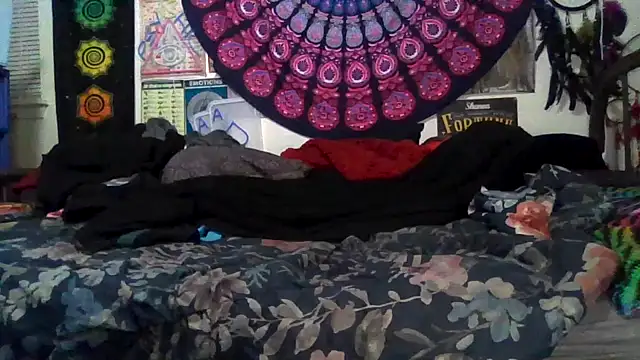 Snapshot of GardeniaFields chatting on 02-23-26, 10:38 GardeniaFields online show from 02-23-26, 10:38