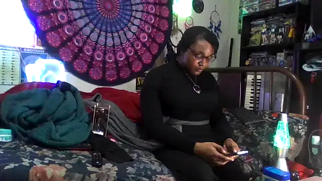 Snapshot of GardeniaFields chatting on 01-16-26, 01:53 GardeniaFields online show from 01-16-26, 01:53