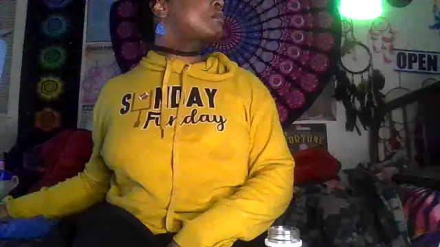 Snapshot of GardeniaFields chatting on 02-04-26, 07:47 GardeniaFields online show from 02-04-26, 07:47