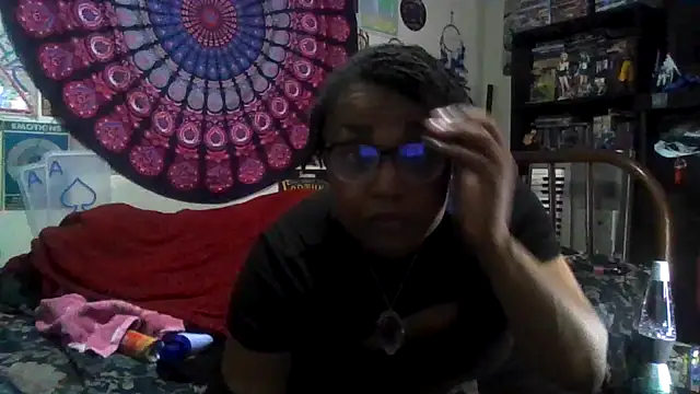 Snapshot of GardeniaFields chatting on 02-16-26, 02:43 GardeniaFields online show from 02-16-26, 02:43