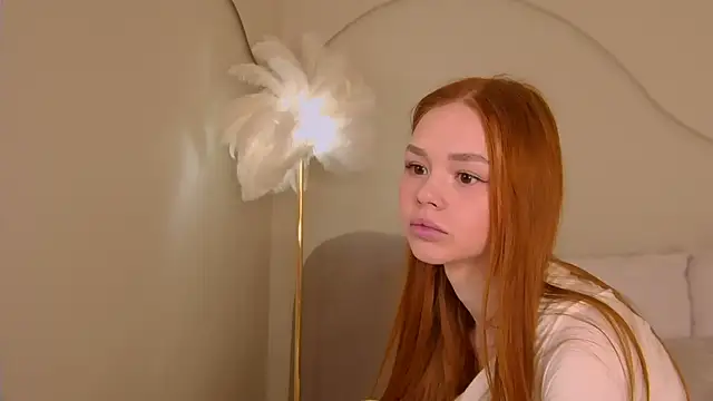 Snapshot of MiraBliss chatting on 10-10-25, 07:58 MiraBliss online show from 10-10-25, 07:58